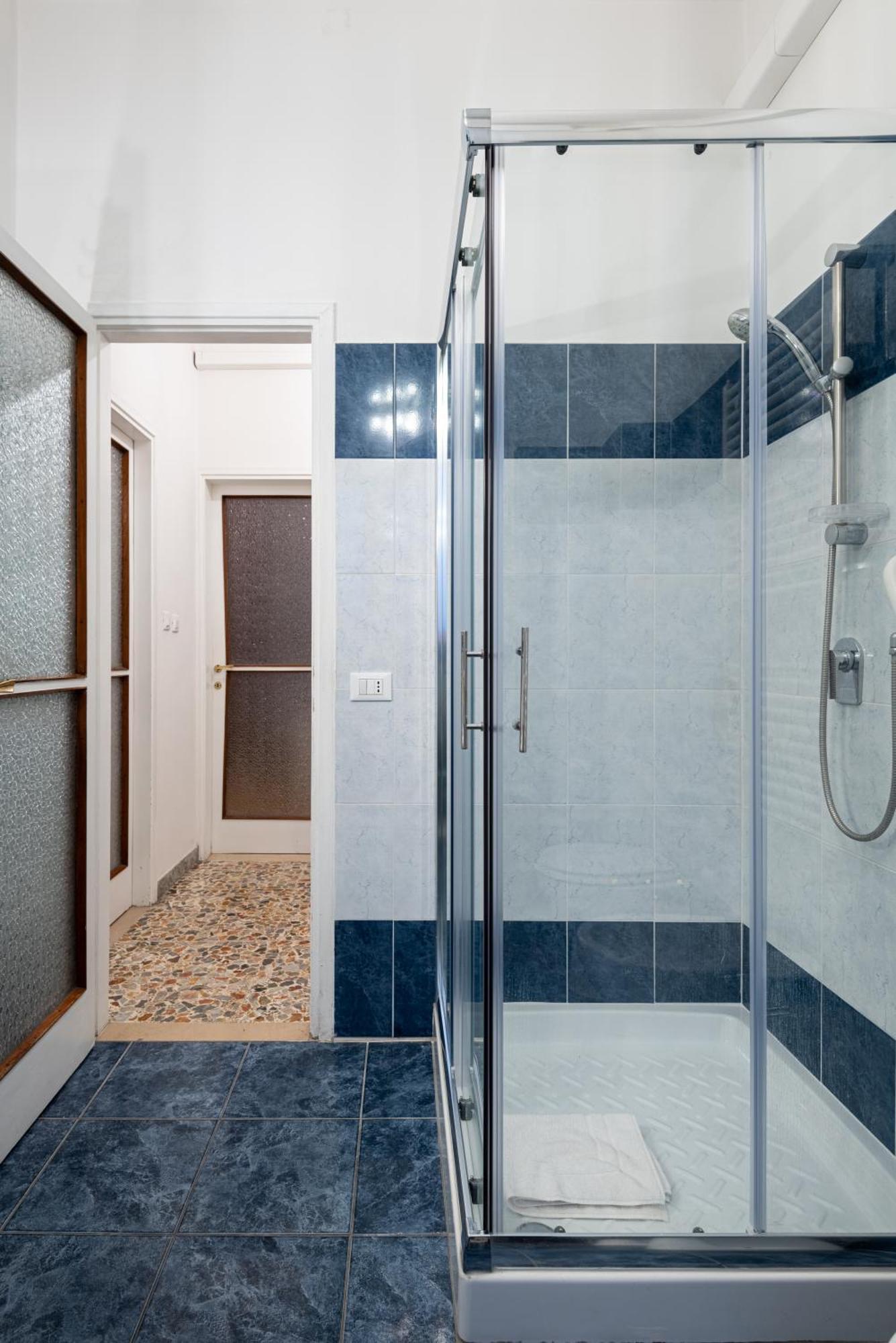 Comfortable Apartment 10 Minutes From City Center 佛罗伦萨 外观 照片